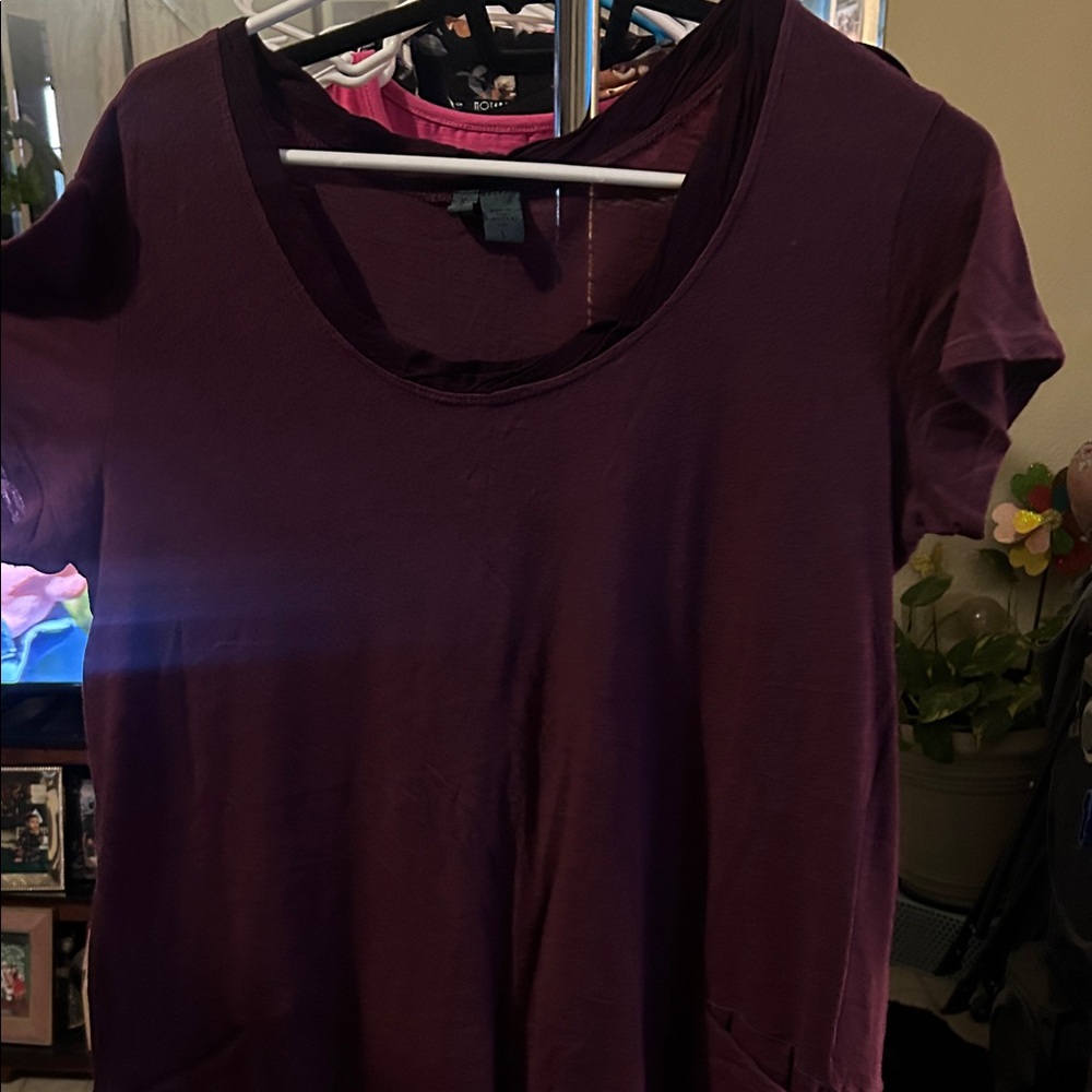 Elegant Short Sleeve Tee in Rich Purple